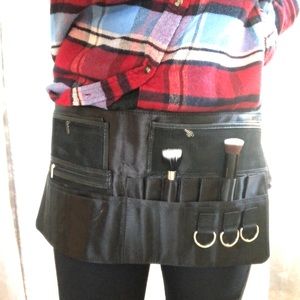 💋SHANTY MAKEUP BRUSH BELT💋 with 2 brushes!!